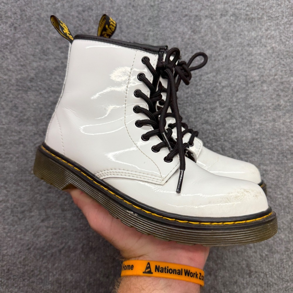 Dr. Martens 1460 J White Patent Leather Lace Up Boots Kids Size 4M 5L 3UK 36EU